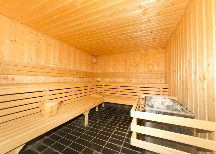 Aparthotel Thermae Thonon-les-bains 4*